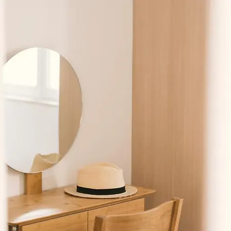 Grey House Apartment Chorafakia